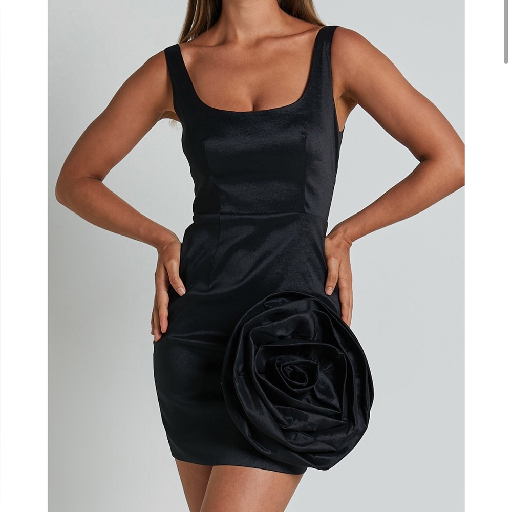 Elegant Black Dress with Floral Detail